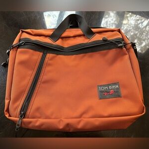 NWOT Tom Bihn Daylight Briefcase